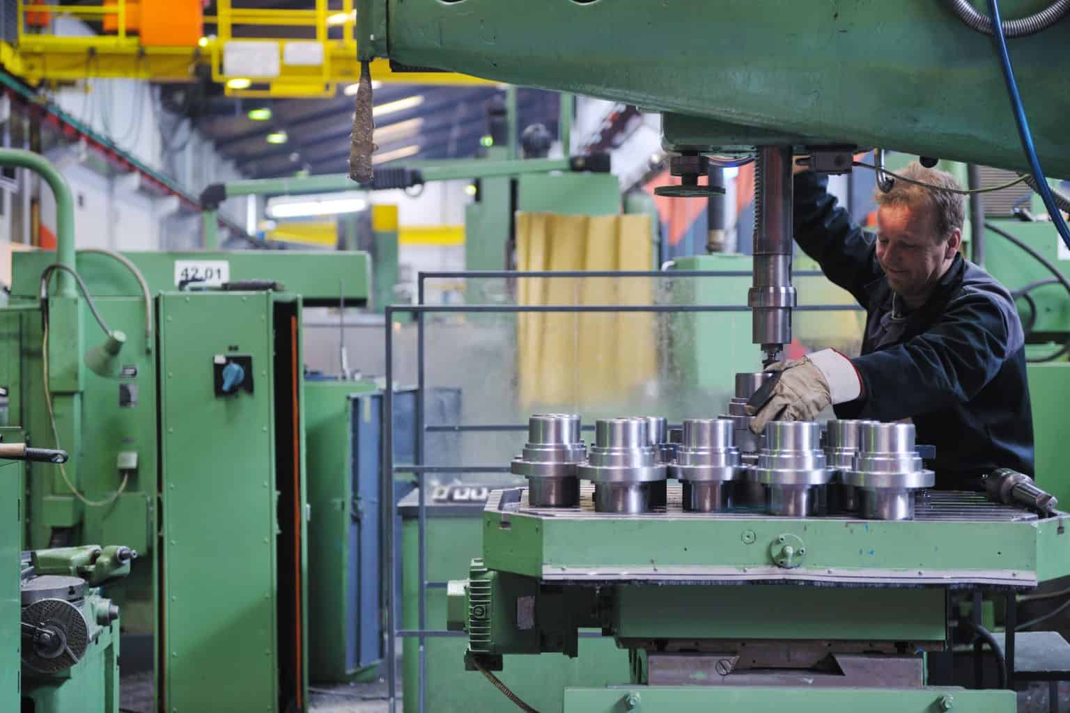 Manufacturing-min Manufacturing-min